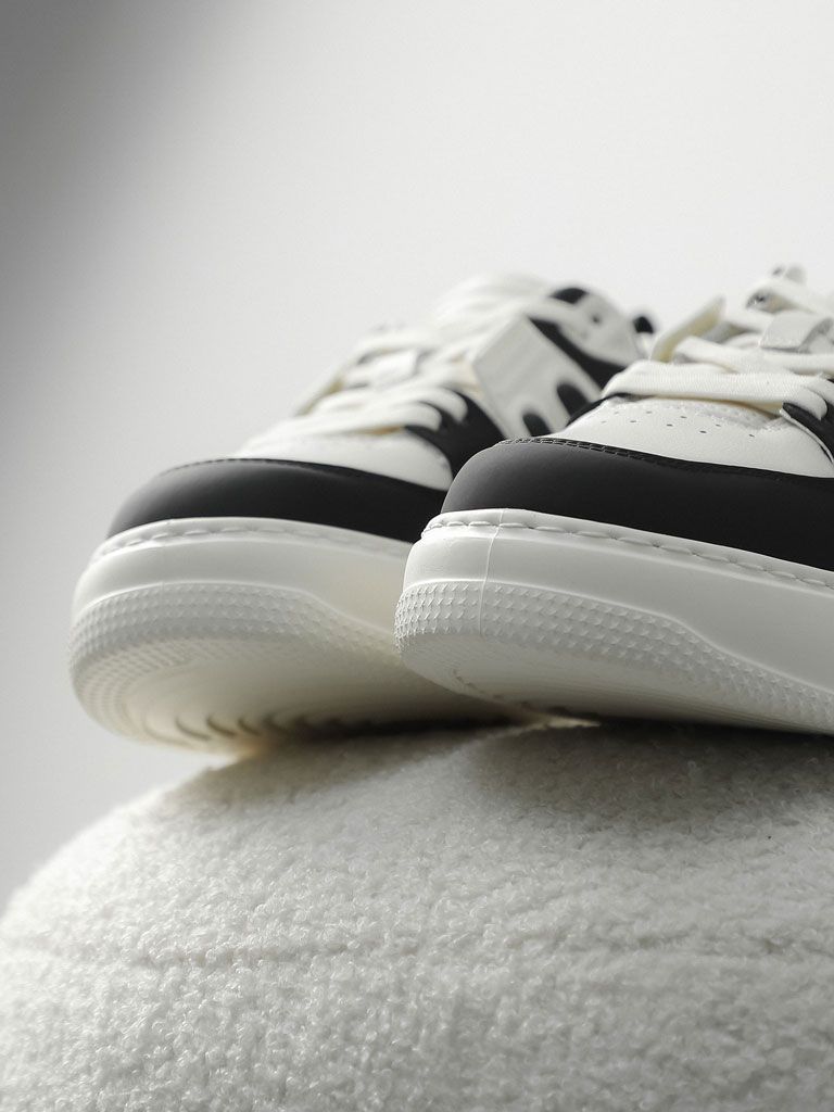 Giày Standard Black White