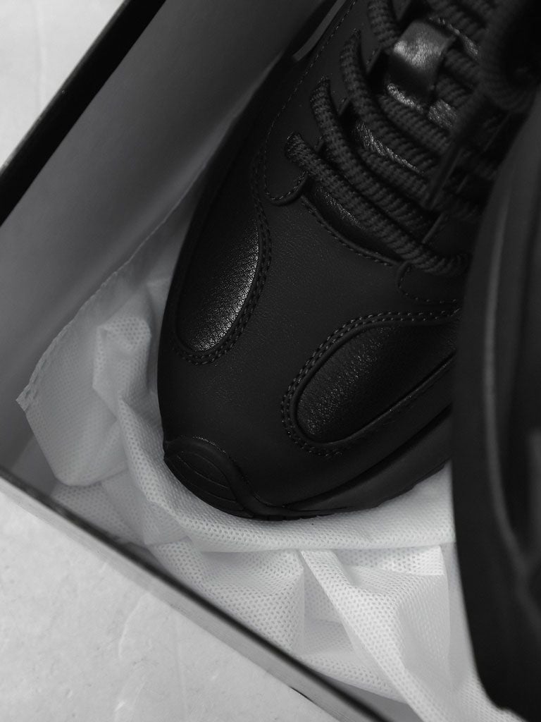 Giày Square Sole Lighting Black