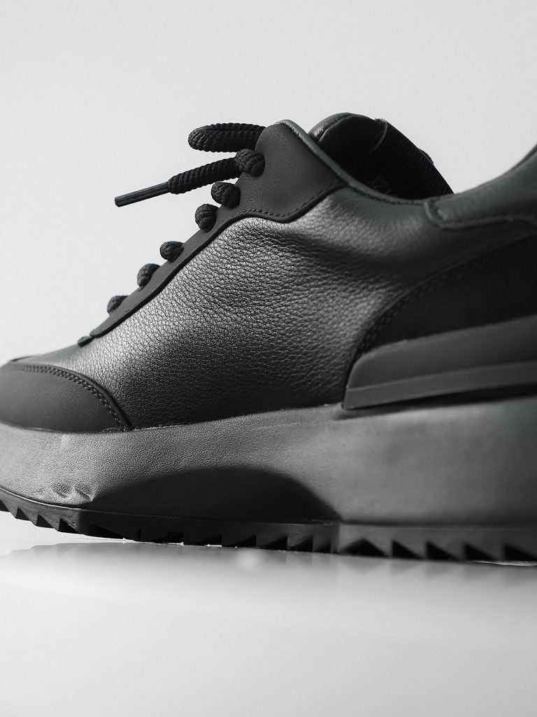 Giày Square Sole Lighting Black