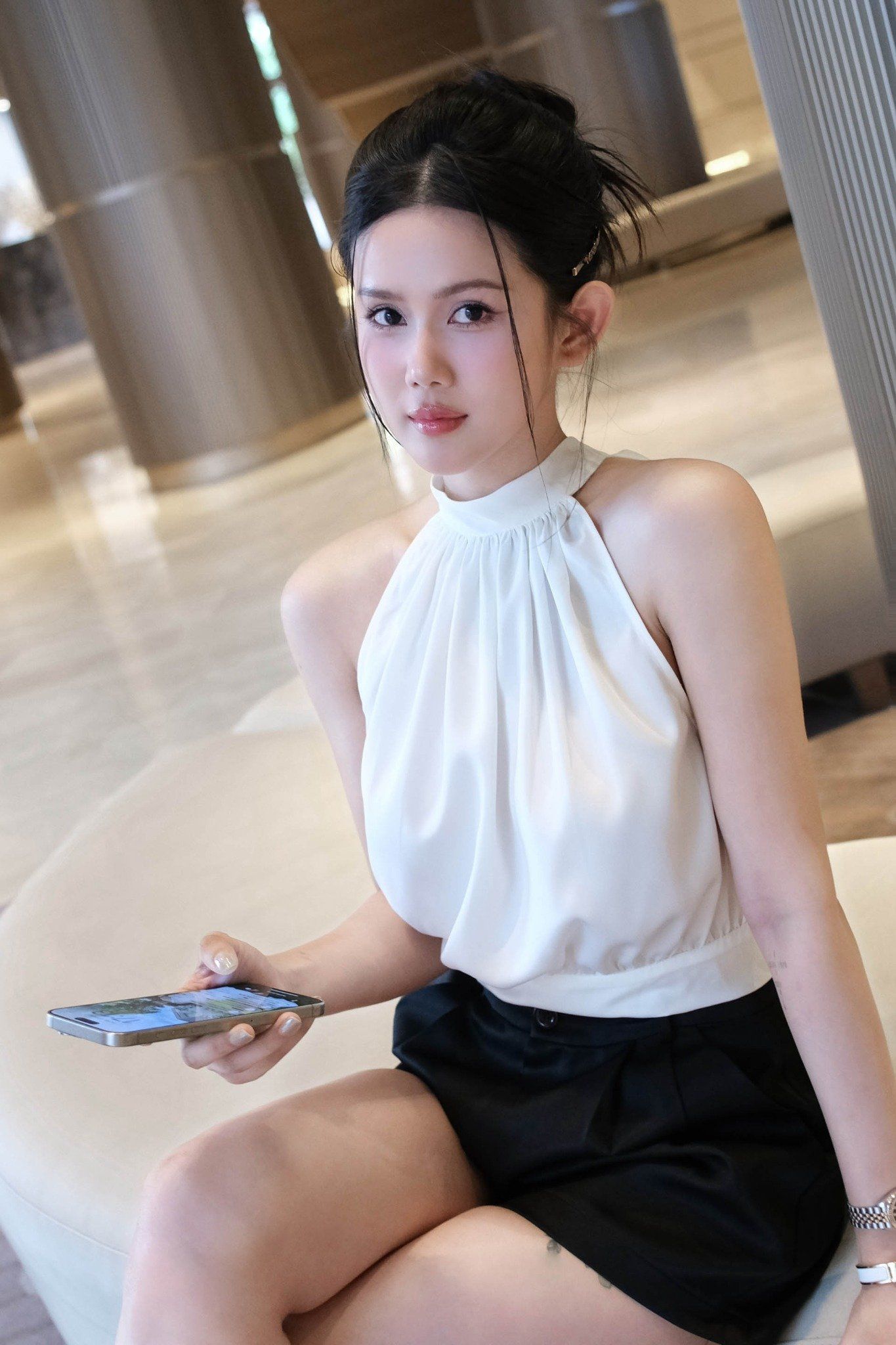 Áo Kiểu Halter Crop