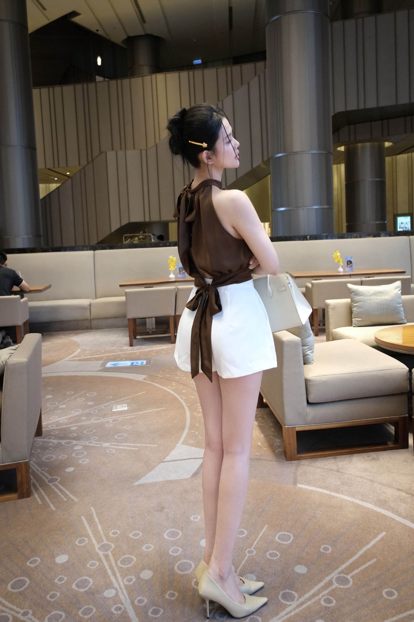 Áo Kiểu Halter Crop