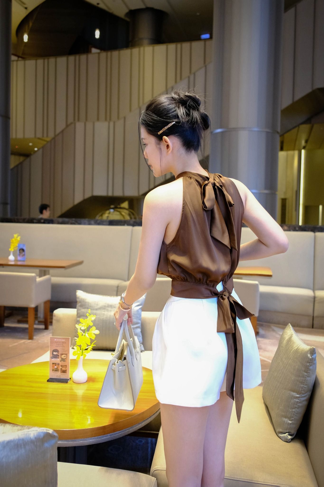 Áo Kiểu Halter Crop