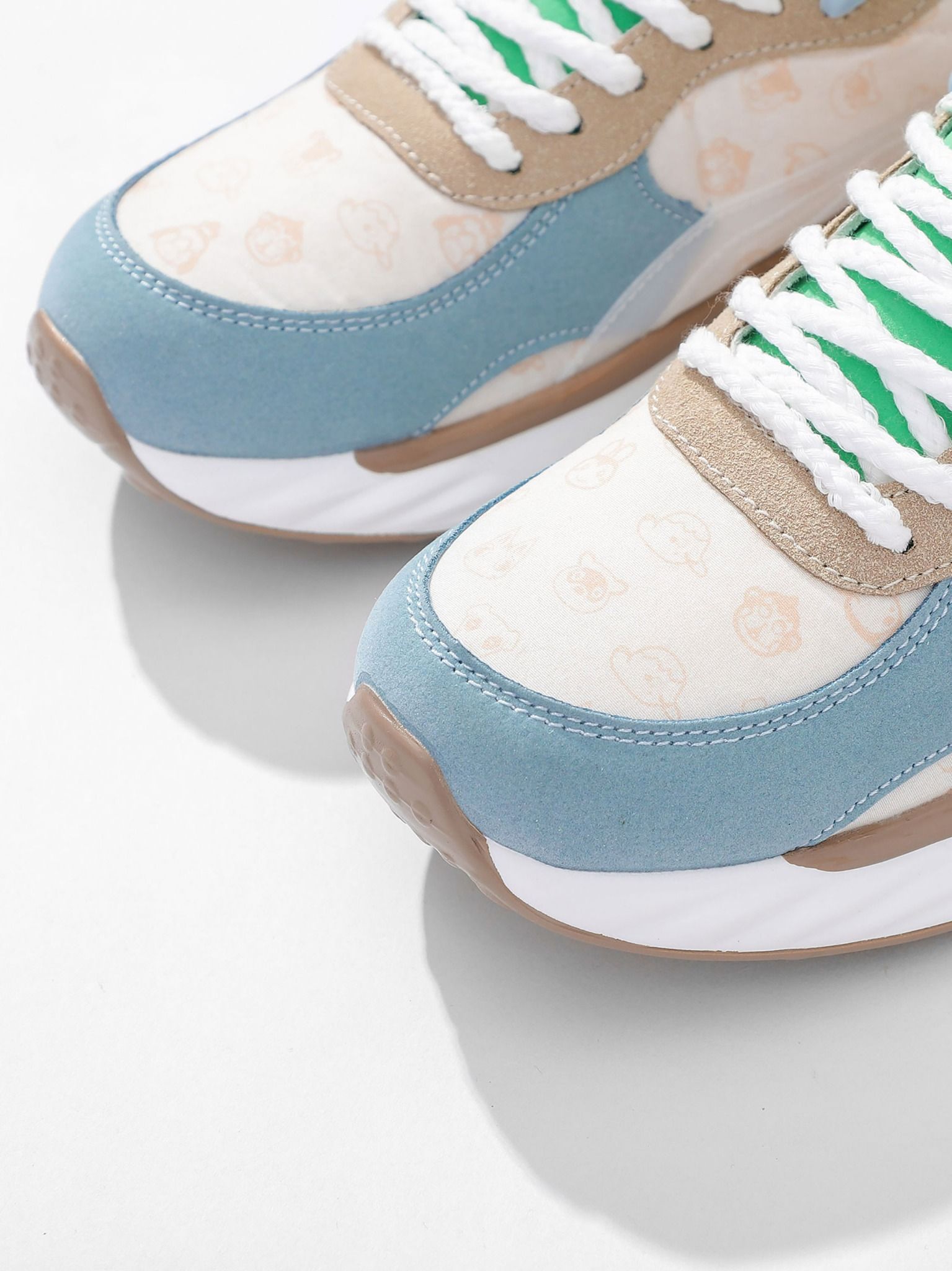 Giày WB Sole Mint Pull Tab