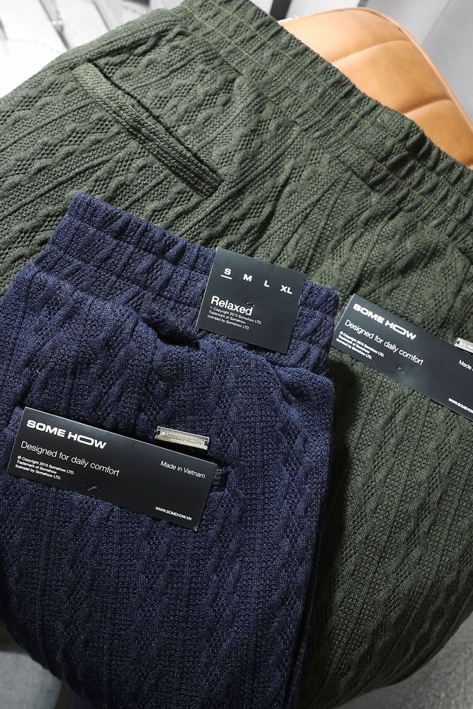 Quần Dài Relaxed Linen Base