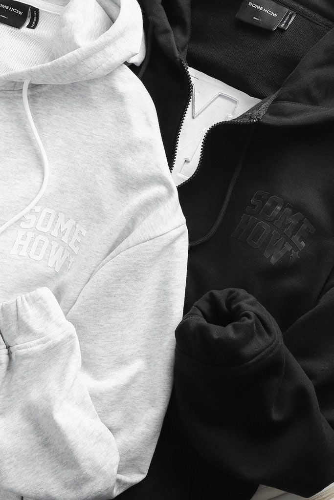 Áo Khoác Hoodie The Emboss