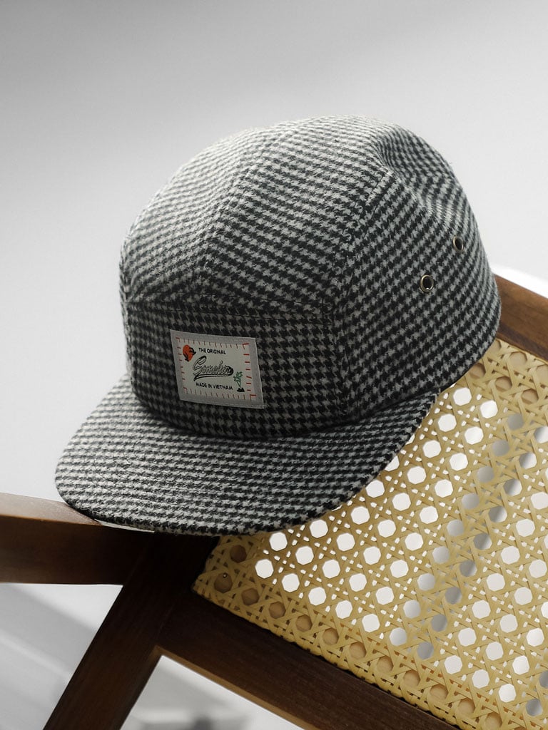 Nón Neutral Snapback Style