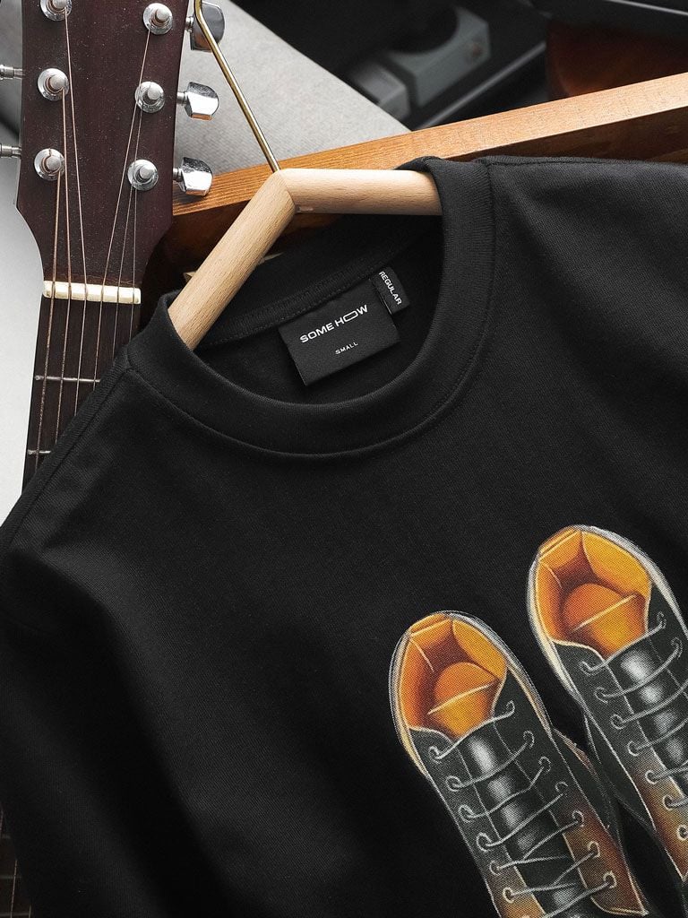 Áo Thun Camplife The Shoes Black 360GSM