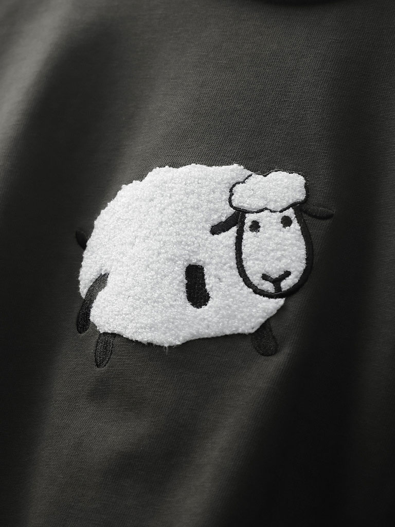 Áo Thun The Sheep Sticker 360GSM