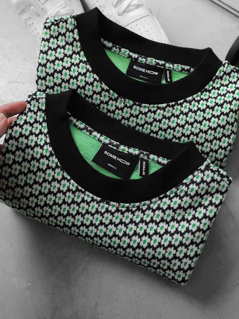 Áo Thun Mini Flowers Greentone