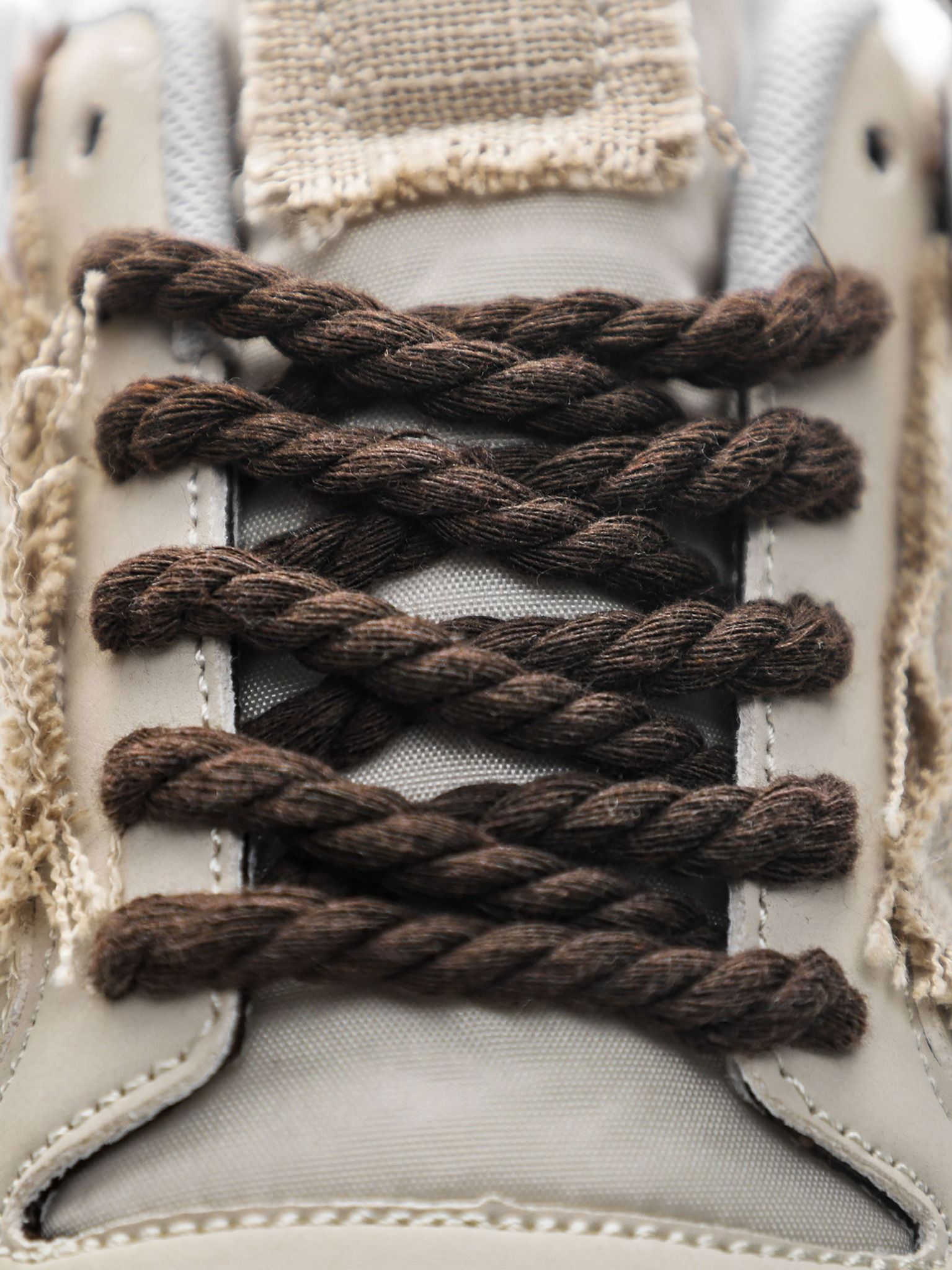Giày Brown Cream Pattern