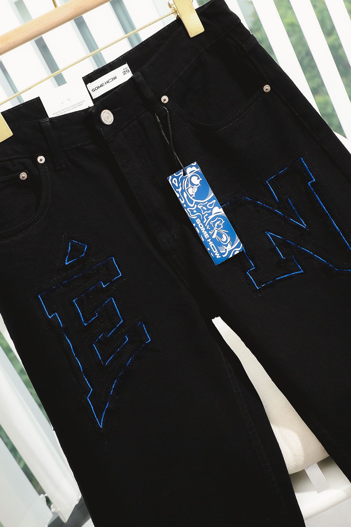 Quần Jean Straight Grand Words Black * Én Col 25