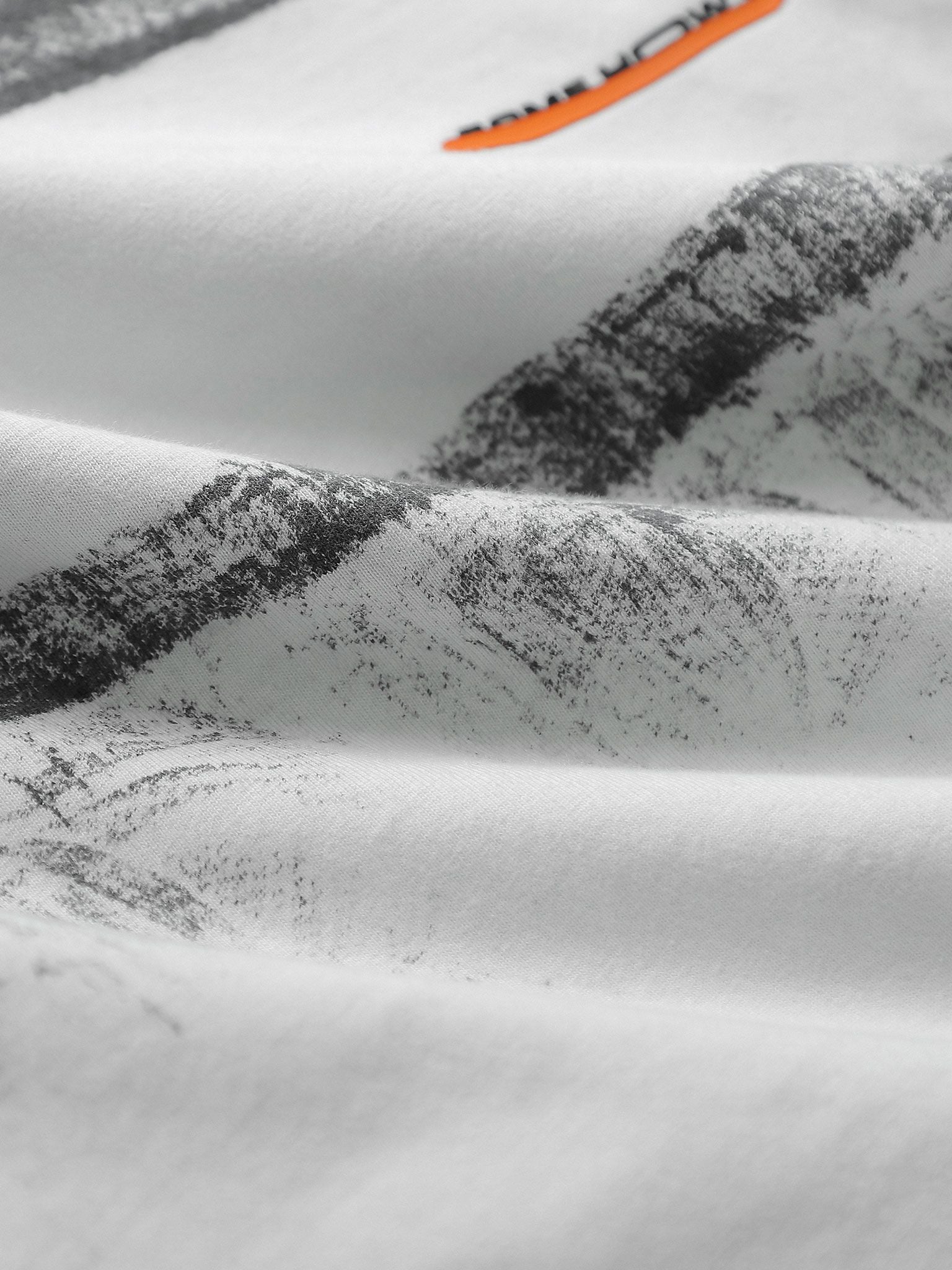 Áo Thun Boxy Smoke Effect Orange Label