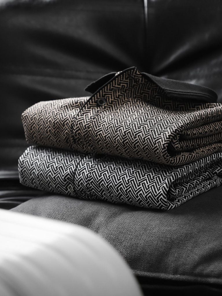 Áo Polo T Pattern Black Collar