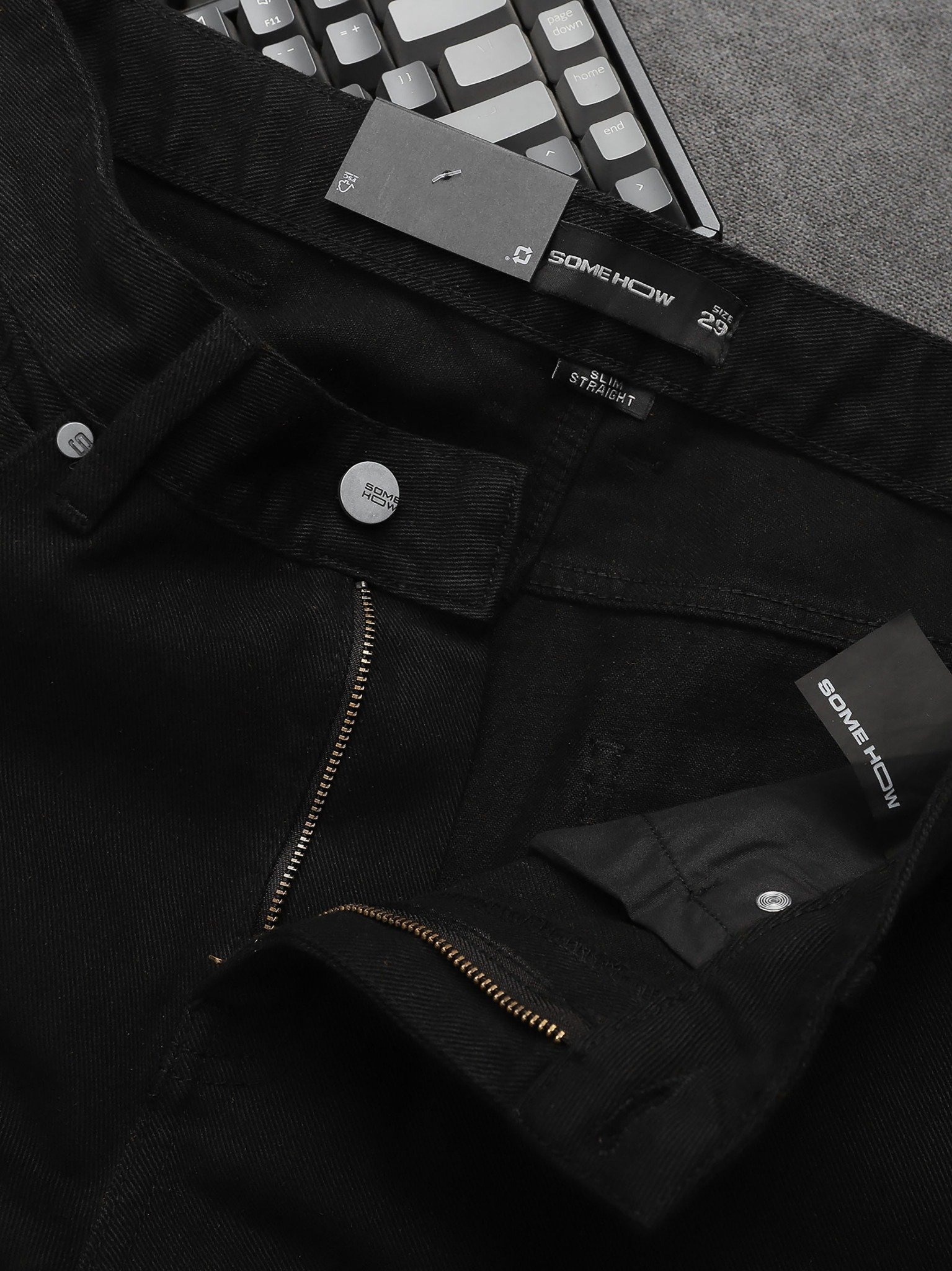 Quần Jean Straight Standard Black