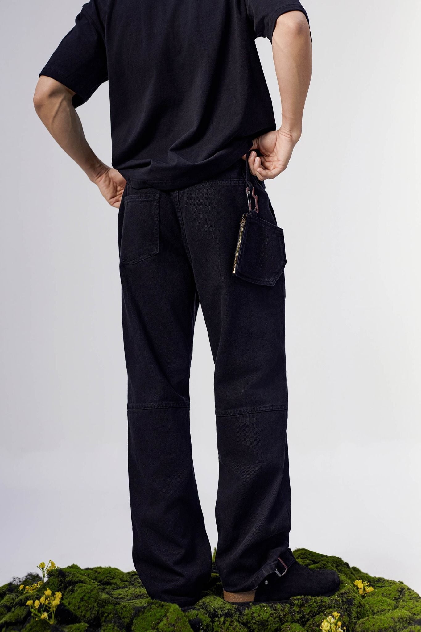 Quần Jean Straight Camplife Attached Pocket