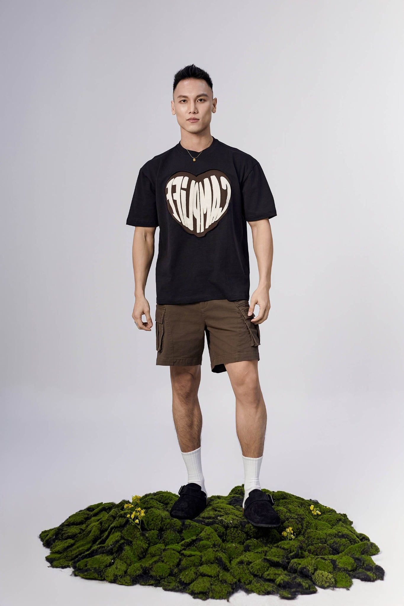 Áo Thun Heart Inside Camplife