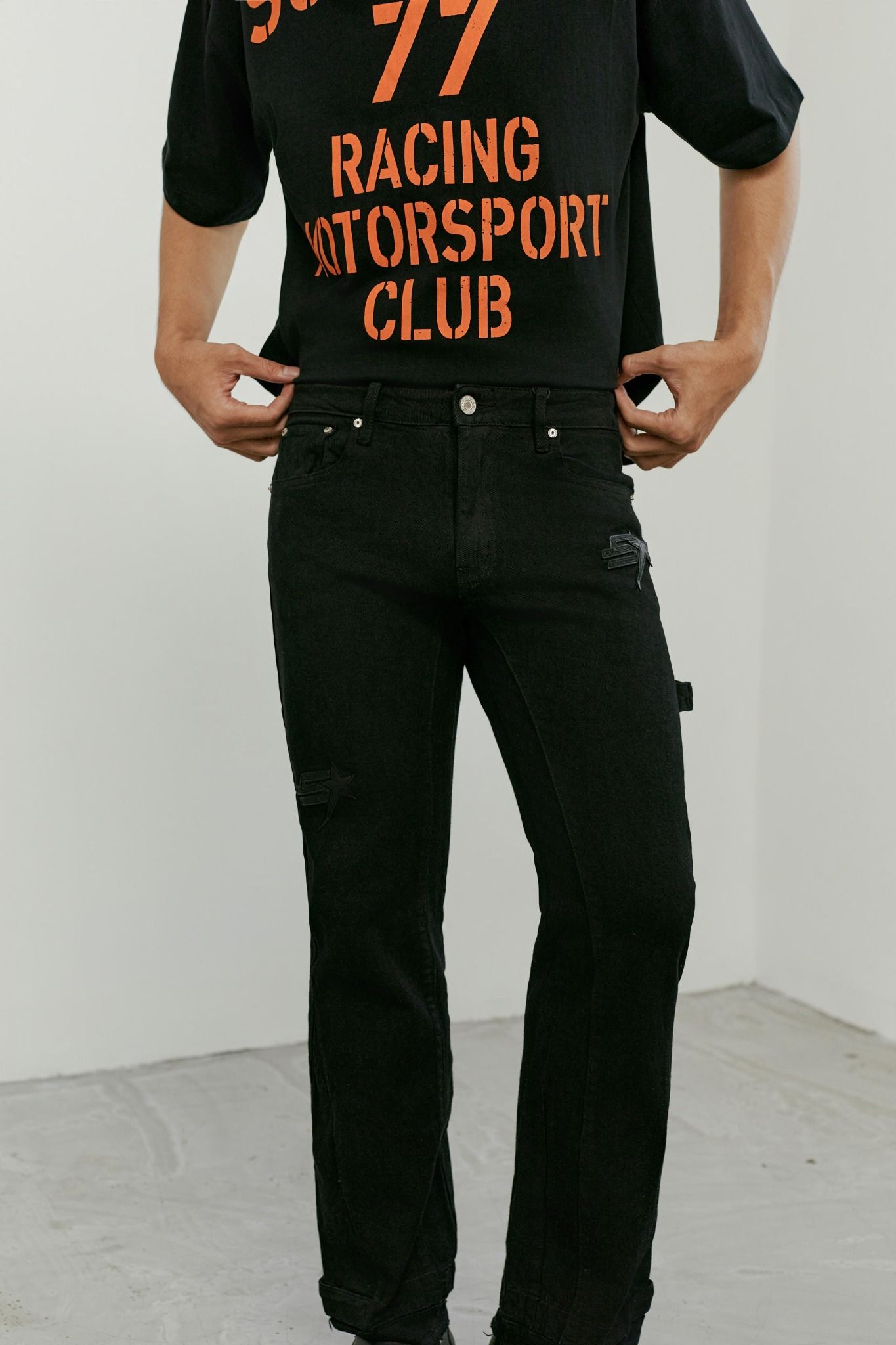 Quần Jean Flare Details Black