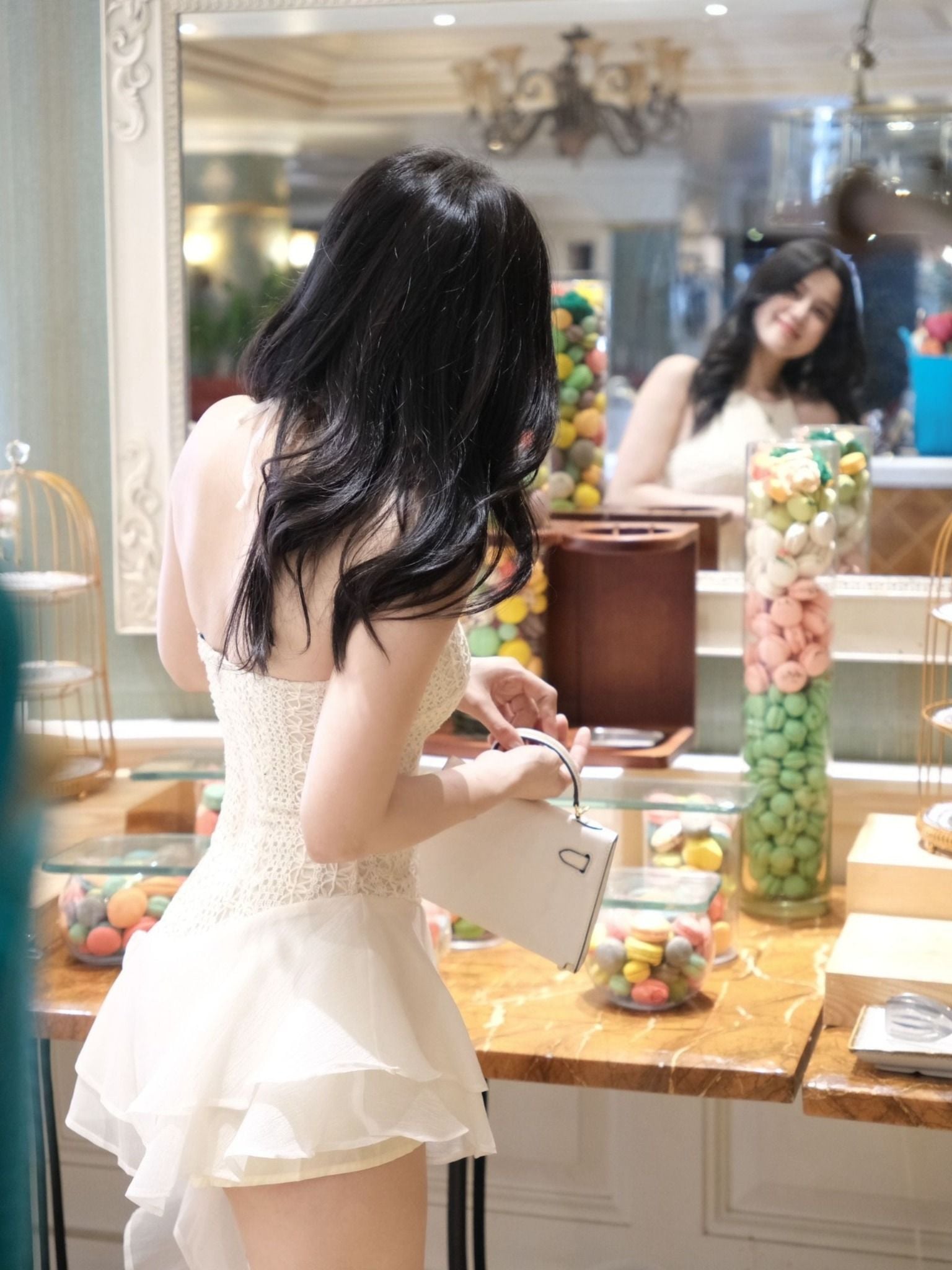 Đầm Ngắn Halter Lacenet