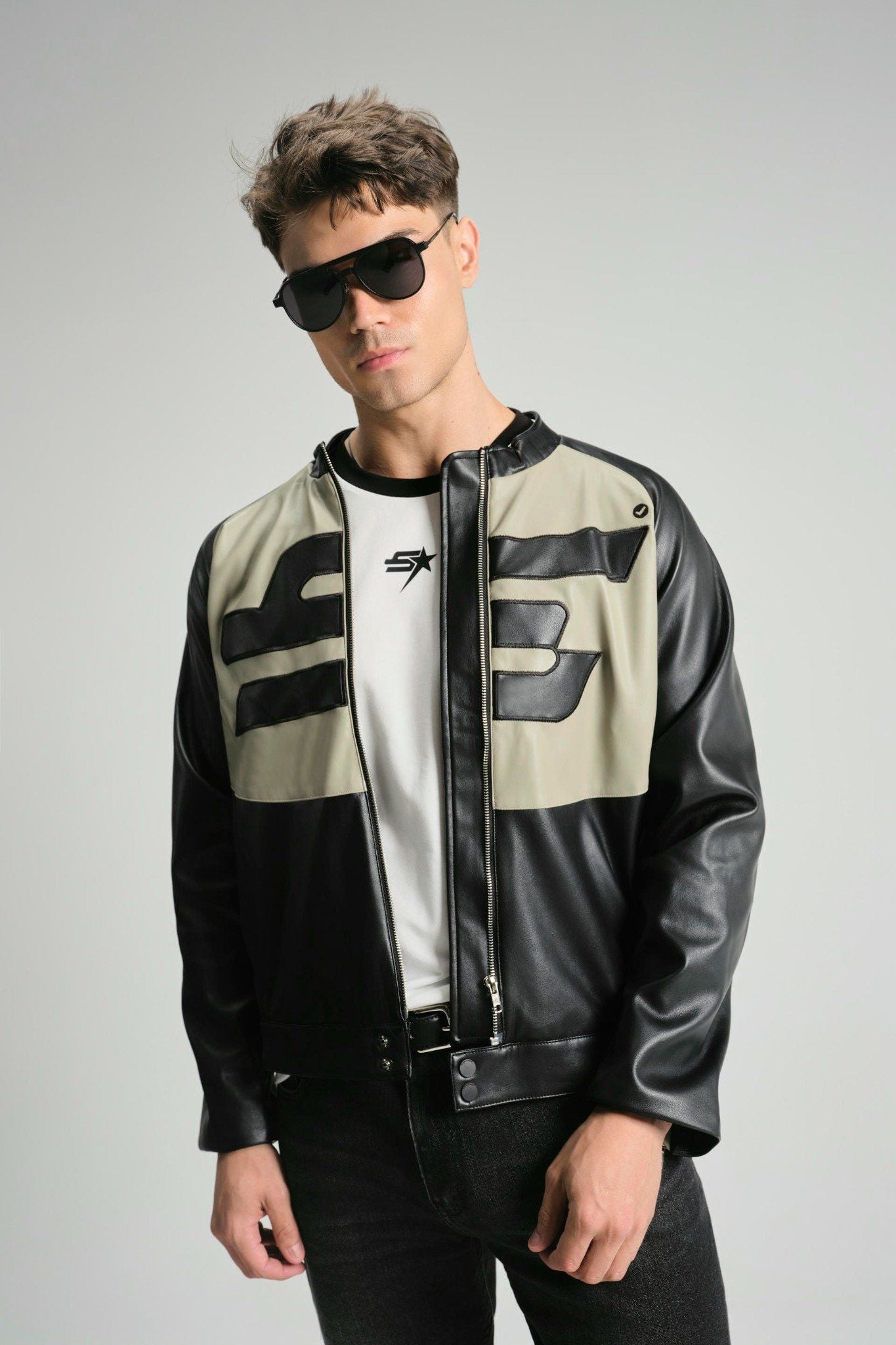  Áo Khoác Boxy Vani Black Leather 