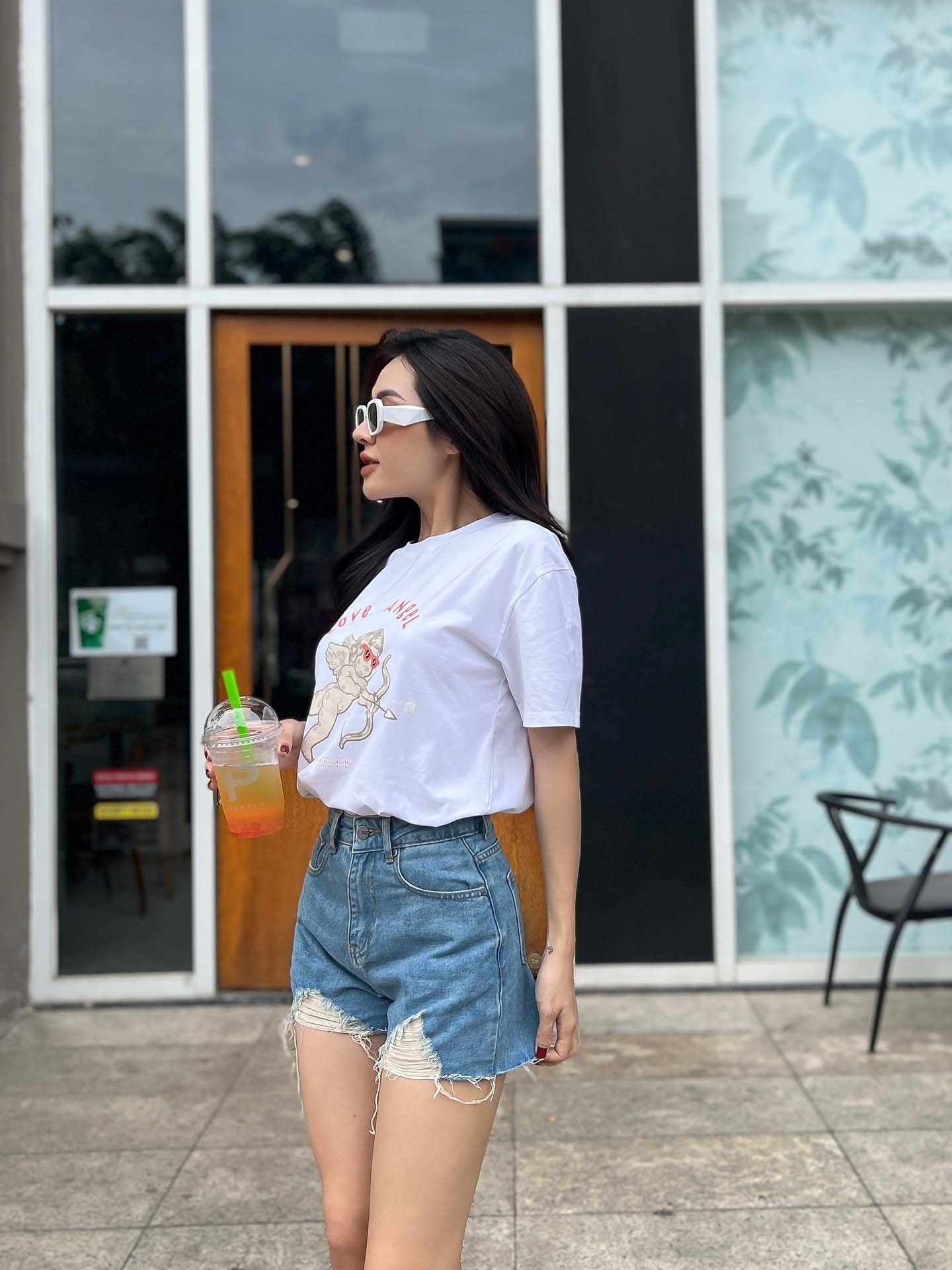  Quần Short Jean Distressed 