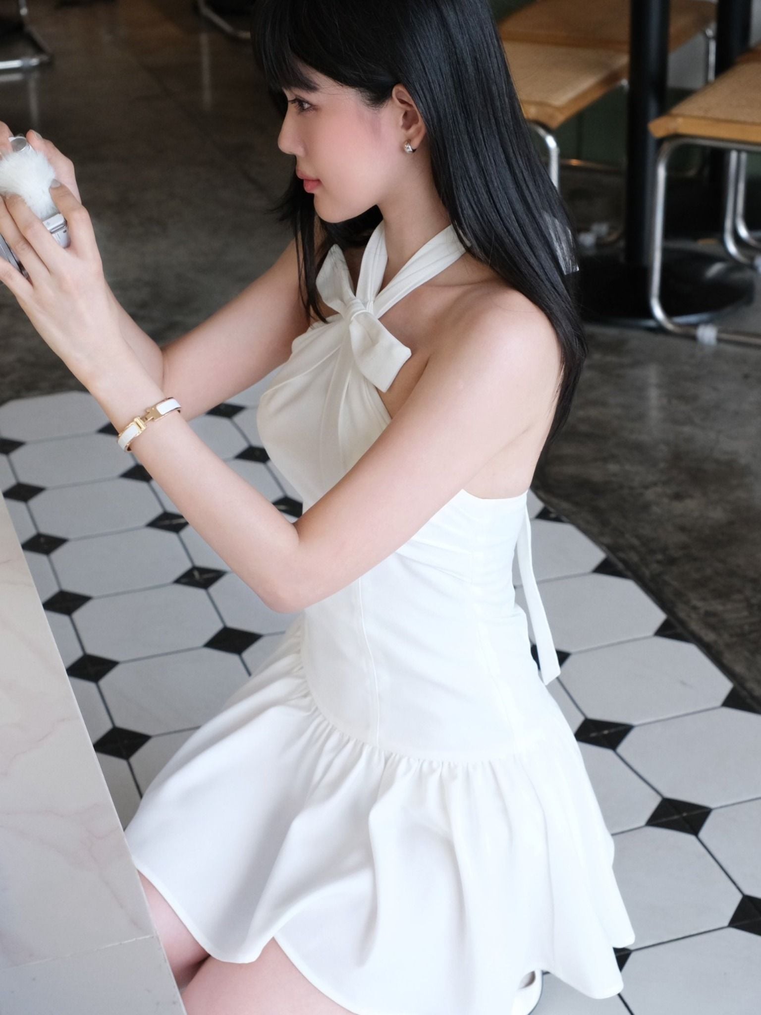 Đầm Ngắn Halter x Bowtie