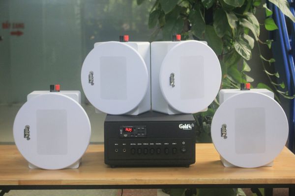 [Diện tích 80m2 + 2 Kênh] A384PU-2K Goldsound 2 vùng âm lượng 380w + 4 loa âm trần Goldsound VAT38 - 38w, loa được thiết kế riêng cho quán, bật lớn không tạp âm, miễn phí công lắp đặt, bảo hành dài hạn 5 năm.