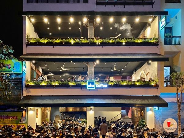 Hệ thống âm thanh cho Aha Cafe Hải Dương - 110 Nguyễn Lương Bằng, Amply 4 - 6 vùng âm lượng, loa thùng gỗ, miễn phí vận chuyển lắp đặt, bảo hành dài hạn 5 năm.