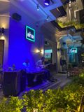 Hệ thống âm thanh cho Aha Cafe - Vinhomes Hạ long, Amply 4 - 6 vùng âm lượng, loa được thiết kế riêng cho quán, bật lớn không tạp âm, miễn phí công lắp đặt, bảo hành dài hạn 5 năm.