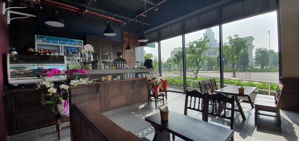 Hệ thống âm thanh cho Aha cafe - S218 Vinhomes Oceanpark, Amply 4 - 6 vùng âm lượng, loa được thiết kế riêng cho quán, bật lớn không tạp âm, miễn phí công lắp đặt, bảo hành dài hạn 5 năm.