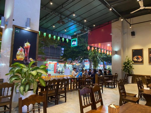 Hệ thống âm thanh cho AHA Cafe Bắc Ninh, Amply 4 - 6 vùng âm lượng, loa được thiết kế riêng cho quán, bật lớn không tạp âm, miễn phí công lắp đặt, bảo hành dài hạn 5 năm.