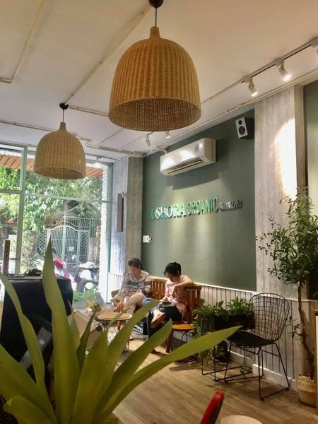 Loa Goldsound cho Oshora Organic Clinic & Spa, loa được thiết kế riêng cho quán, bật lớn không tạp âm, miễn phí công lắp đặt, bảo hành dài hạn 5 năm