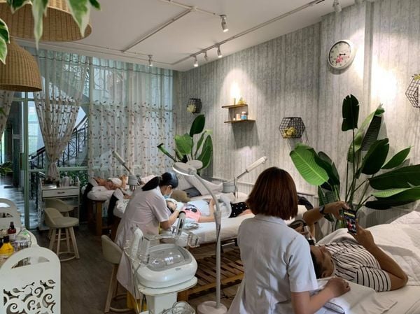 Loa Goldsound cho Oshora Organic Clinic & Spa, loa được thiết kế riêng cho quán, bật lớn không tạp âm, miễn phí công lắp đặt, bảo hành dài hạn 5 năm