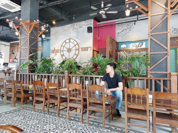 Loa Goldsound cho AHA CAFE Phố Nối, Hưng Yên, Amply 4 - 6 vùng âm lượng, loa được thiết kế riêng cho quán, bật lớn không tạp âm, miễn phí công lắp đặt, bảo hành dài hạn 5 năm.