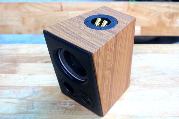 Loa vệ tinh V51C - 30w (1 chiếc)