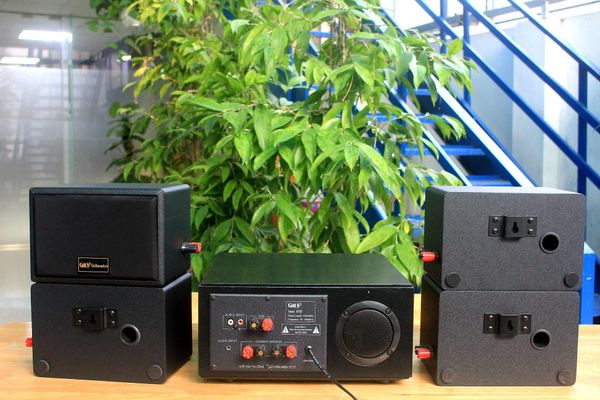 Loa treo tường V32 (sl 1 chiếc)