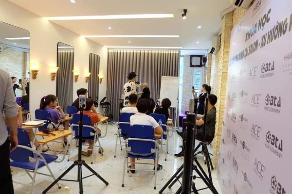 Loa cho hair salon: Loa Goldsound lắp đặt âm thanh cho V U N G O C V O Hair Salon