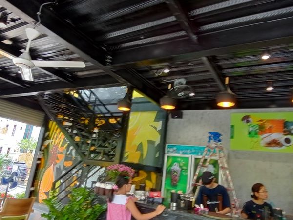 Loa trà chanh loa cafe Loa Goldsound lắp đăt cho quán UFFTEA Coffee, Hòa Bình