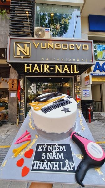 Loa cho hair salon: Loa Goldsound lắp đặt âm thanh cho V U N G O C V O Hair Salon