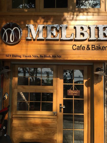 Loa cafe loa Goldsound lắp đặt âm thanh cho Melbie Cafe&Bakery, 9A Thanh Niên, Ba Đình, Hà Nội