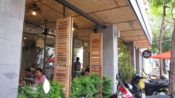 Loa cafe loa Goldsound lắp đặt âm thanh cho The Coffee House, 45 đường số 5, cư xá Bình Thới, Thành phố Hồ Chí Minh