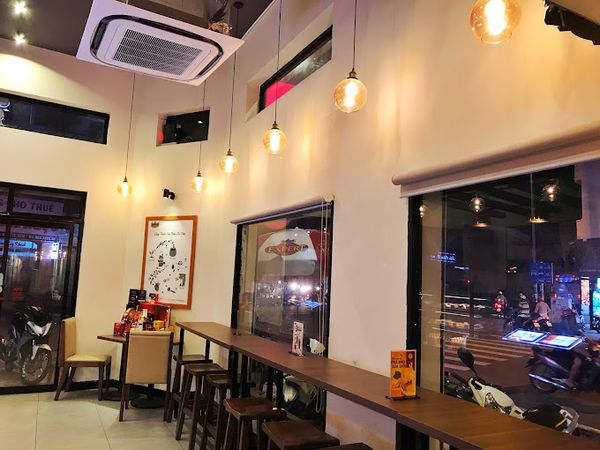 Loa thông báo, phát nhạc nền tự động Goldsound cho King Coffee Quận 5, amply 4 kênh 1500w, bluetooth 5.0, miễn phí công lắp đặt, bảo hành dài hạn 5 năm