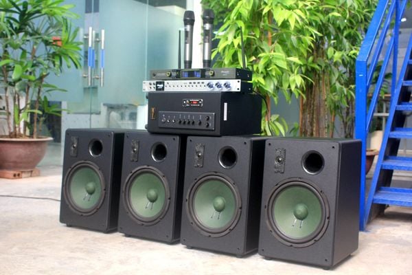 Trọn gói 6 (60 - 100m2): Dàn âm thanh chuyên nghiệp cho quán Cafe giá rẻ