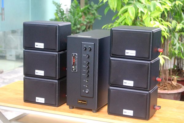 [Diện tích 120 m2 + 2 Kênh] Amply A906 + 6 V32, Amply hai vùng âm lượng, loa được thiết kế riêng cho quán, bật lớn không tạp âm, bảo hành dài hạn 5 năm.