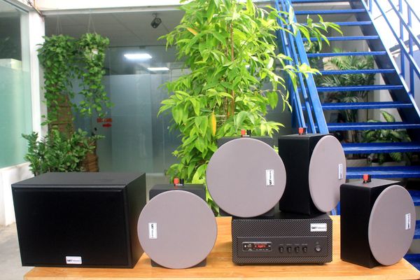 Combo 4 Loa âm trần thùng gỗ VAT16 + âm ly A501 + 01 TRẦM