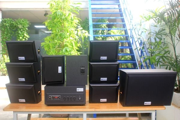 [Diện tích 160m2 + 2 Kênh] A501 Goldsound 500w + 8 loa Goldsound ngoài trời V40NT 40w + 01 trầm, loa được thiết kế riêng cho quán, bật lớn không tạp âm, miễn phí công lắp đặt, bảo hành 12 tháng