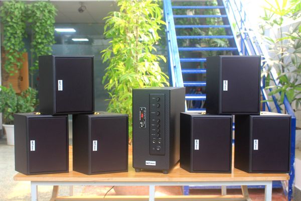 Dàn loa treo tường thông báo phát nhạc nền tự động: A906 Goldsound 2 vùng âm lượng 900w + 6 loa Goldsound ngoài trời V50NT 50w, loa được thiết kế riêng cho quán, bật lớn không tạp âm, miễn phí công lắp đặt, bảo hành 12 tháng