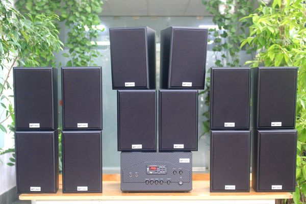 [Diện tích 240m2 + 02 Kênh] A907W Goldsound 2 vùng âm lượng 900w + 12 loa Goldsound V40C 40w, loa được thiết kế riêng cho quán, bật lớn không tạp âm, miễn phí công lắp đặt, bảo hành dài hạn 5 năm.