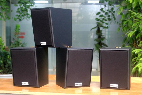 Loa Goldsound cho Missing Garden Cafe, Quận 3, TP HCM, loa được thiết kế riêng cho quán, bật lớn không tạp âm, miễn phí công lắp đặt, bảo hành dài hạn 5 năm