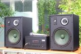 Dàn karaoke gia đình: K230 (01 amply 900w + 02 loa 200w + 01 Micro có dây)