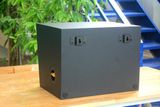 Loa Goldsound vệ tinh treo tường V130_DA (Số lượng 1 loa), công suất 130w, loa bass 20 cm, treble 10 cm, kích thước rộng 37 cm, cao 27.5 cm, sâu 28.5 cm, bảo hành dài hạn 5 năm.